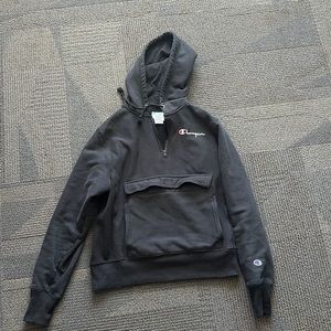 Champion kangaroo pocket hoodie